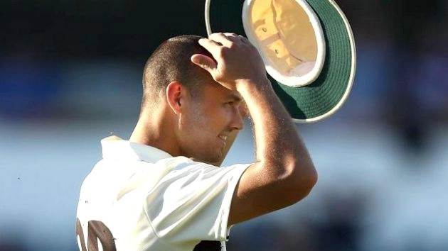 पीठ चोट से एशेज से बाहर हो सकते हैं कोल्टर नाइल - Coulter Nile, fast bowler, Australia