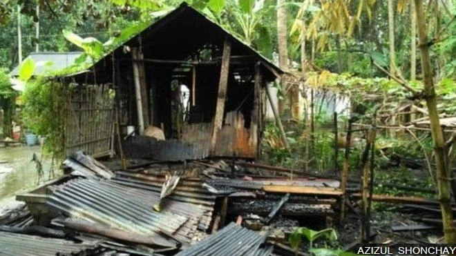 फ़ेसबुक पोस्ट पर बांग्लादेशी हिन्दू गांव में हमला | Bangladeshi Hindu
