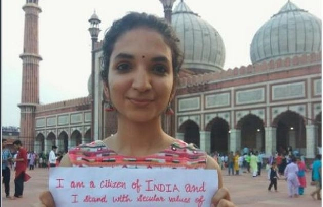 भारतीय छात्रा ने किया पाकिस्तान के झूठ का पर्दाफाश, सिखाया सबक