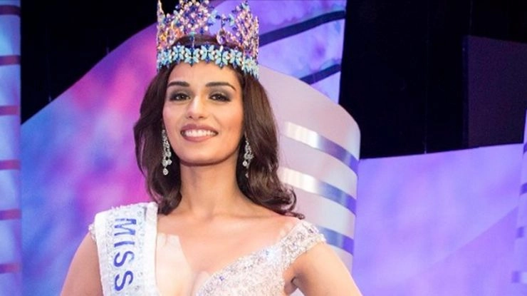 इस फिल्म से डेब्यू करेंगी मिस वर्ल्ड 2017 मानुषी छिल्लर - Miss World 2017 Manushi Chillar will debut from Student of the Year 2