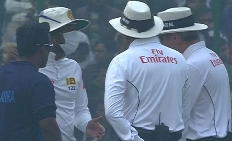 लंकाई क्रिकेटर उल्टी कर रहे थे, हम जोखिम नहीं उठा सकते थे : पोथास - Delhi Test, Pollution