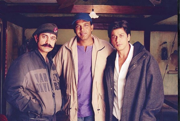 पहली बार सामने आईं शाहरुख और आमिर की ये फोटो - 13 years of Swades, Ashutosh Gowarikar, Shahrukh Khan, Aamir Khan