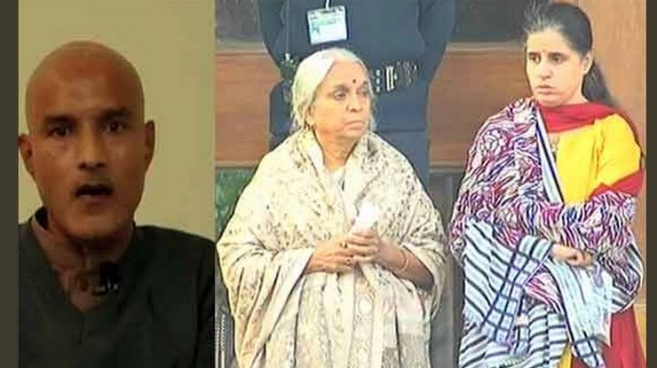 पाकिस्तान में हुए सुलूक से दुखी है कुलभूषण का परिवार - Kulbhushan Jadhavs Family Depressed