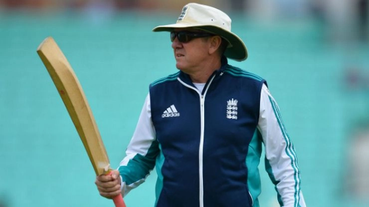 इंग्लैंड ने गेंद से छेड़छाड़ के आरोपों को किया खारिज