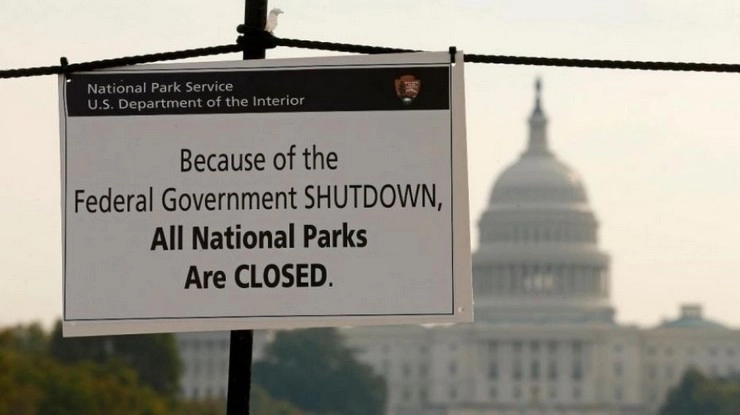अमेरिकी सरकार का 'शटडाउन', लाखों घर बैठे - Shutdown in the US