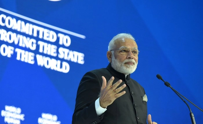 दावोस में नरेन्द्र मोदी की बड़ी चूक... - Narendra Modi, Davos, Speech, tweets