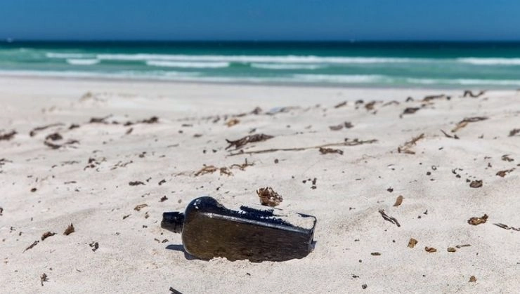 ऑस्ट्रेलिया के तट पर एक बोतल में मिला सबसे पुराना संदेश - Australia, coast, bottle, oldest message