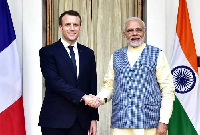 मोदी-मैक्रों मुलाकात, दो सभ्यताओं का मिलन - French President Emmanuel Macron india visit