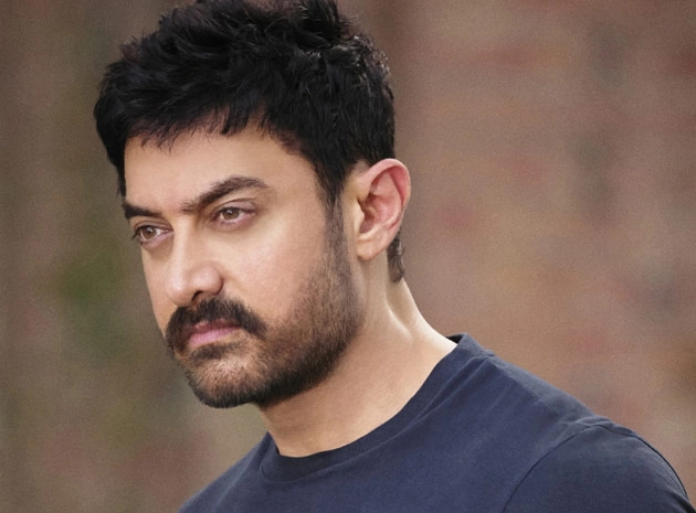 इस कमी से जूझ रहे हैं आमिर खान - Aamir Khan Obsessive Personality