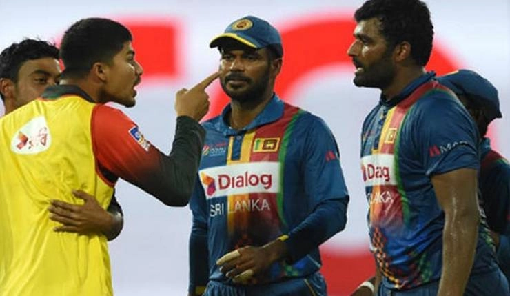 बीसीबी ने माना, उसके खिलाड़ियों ने की बदतमीजी - Bangladesh players