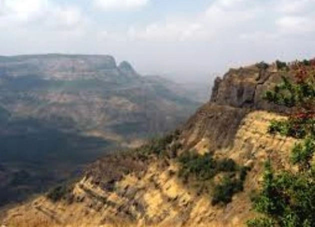 कौन-सा है भारत का सबसे प्राचीन पर्वत