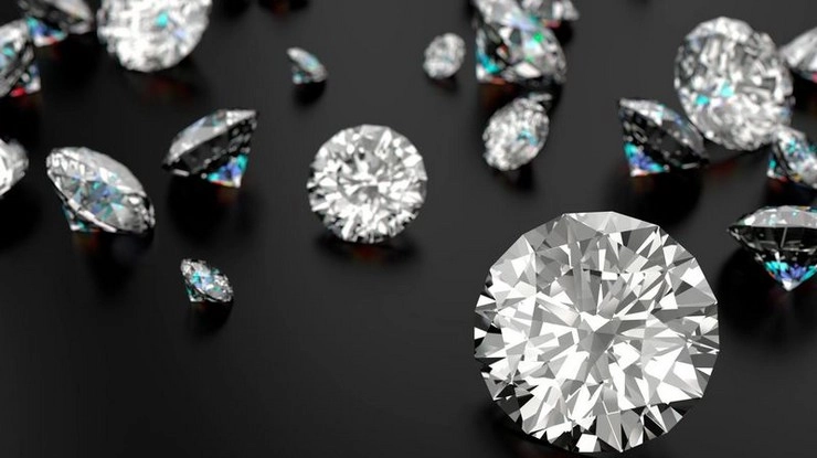 हीरा है सदा के लिए बशर्ते इसमें डाटा रखें - Scientists Have Found a Way to Store Data Within Diamonds