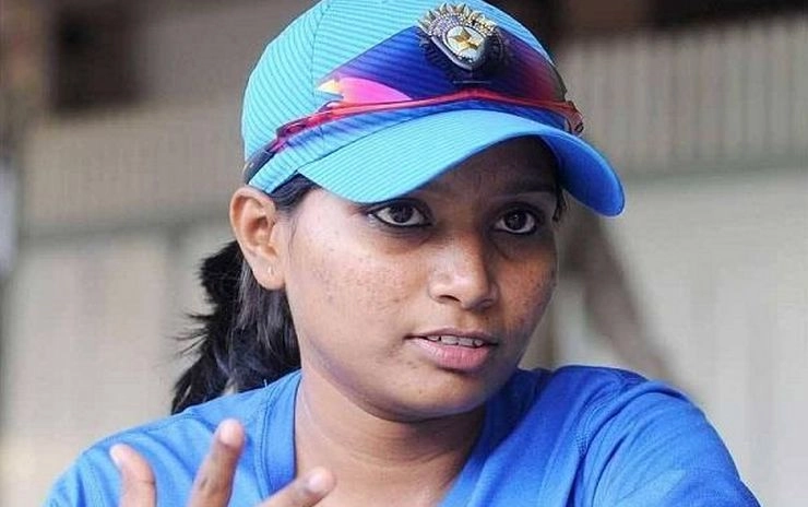 चोटिल बिष्ट की जगह राजेश्वरी गायकवाड़ भारतीय टीम में - Rajeshwari Gaikwad, Indian women's cricket team
