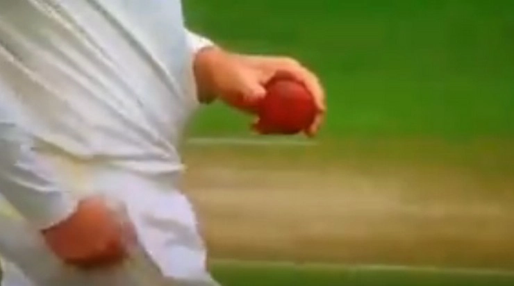 बेनक्रॉफ्ट पर एक मैच का प्रतिबंध, 100 फीसदी मैच फीस जुर्माना - Cameron Bancroft fined ICC Ball Tampering