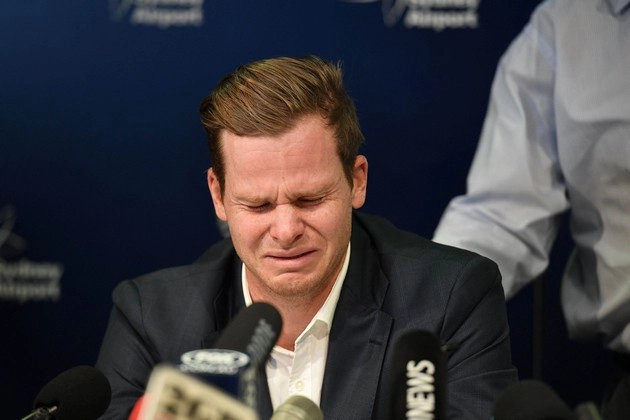 जब प्रेस कॉन्फ्रेंस में रो पड़े स्मिथ, बोले कर दीजिए माफ... - Steve Smith Ball Tempering Australia Captain