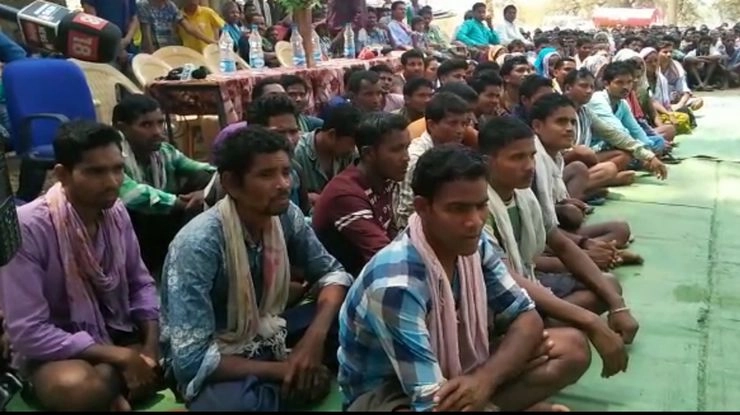 59 नक्सलियों ने किया आत्मसमर्पण - Naxalism, Naxalite, Surrender, Chhattisgarh police