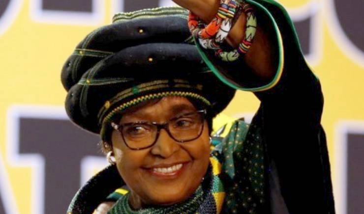 विनी मंडेला : दक्षिण अफ्रीका की जुझारू नायिका - Winnie Mandela profile, Nation Mother South Africa