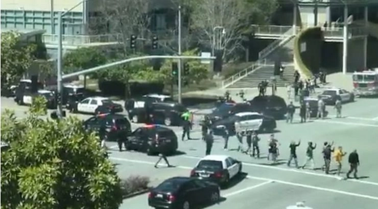 यू-ट्यूब मुख्यालय में गोलीबारी, तीन लोगों की मौत - Firing at San Bruno, YOUTube headquarter, California