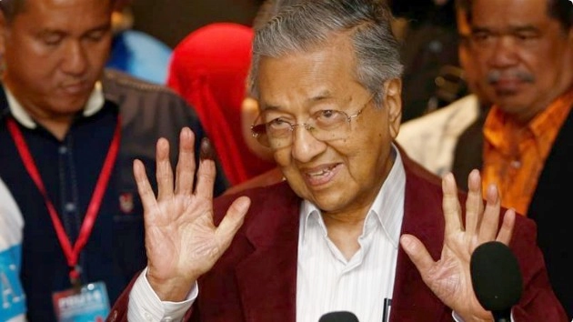 मलेशिया के 92 वर्षीय महाथिर ने जीता चुनाव, लेंगे प्रधानमंत्री पद की शपथ