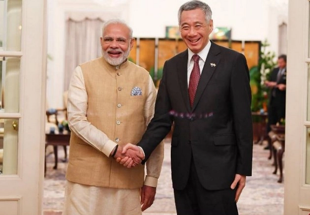 रक्षा एवं आर्थिक संबंधों को आगे बढ़ाएंगे भारत-सिंगापुर, प्रधानमंत्री ली से मिले मोदी