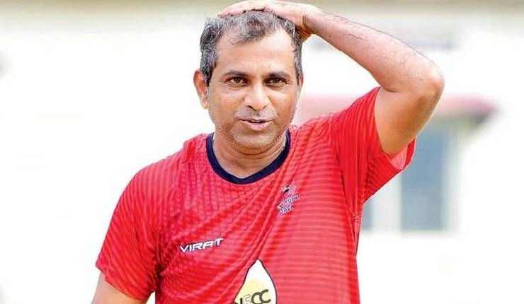 समीर दिघे ने छोड़ा मुंबई का कोच पद - Sameer Dighe  Mumbai Cricket Team, Chief coach