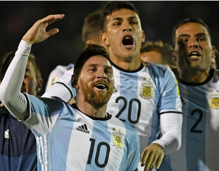 मेसी बिन अर्जेंटीना का हुआ बुरा हाल, ऑस्ट्रेलिया जैसी टीम से मिली 0-2 से हार - Australia upsets Argentina in football match in Tokyo Olympics