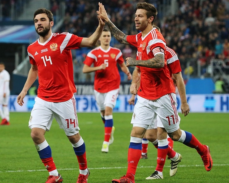 FIFA WC 2018 : शीर्ष पर पहुंचने के लिए एक-दूसरे से भिड़ेंगे रूस और उरुग्वे - Russia to play with Uruguay in Fifa world cup 2018