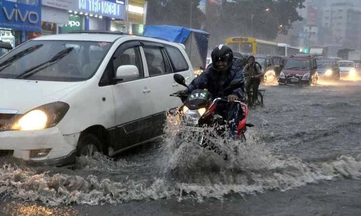 मानसून अपडेट : मध्य और उत्तर भारत में बारिश की संभावना, मुंबई में भारी बारिश - Monsoon Update, Weather Department, Weather, Rain