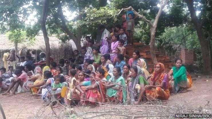 झारखंडः धर्म परिवर्तन के आरोप में 16 ईसाई प्रचारक गिरफ़्तार - jharkhand