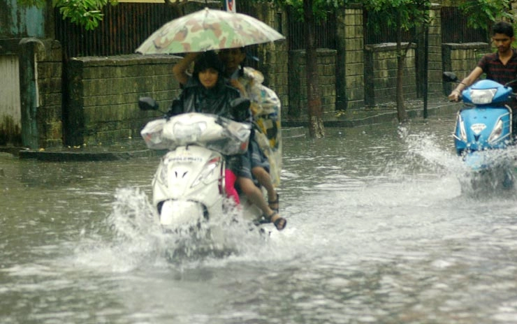 मध्यप्रदेश के 42 जिलों में भारी बारिश की चेतावनी - Heavy rain in Madhya Pradesh