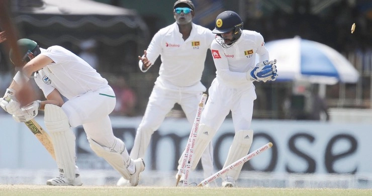 श्रीलंका 12 वर्षों में द. अफ्रीका से पहली सीरीज जीत की दहलीज पर