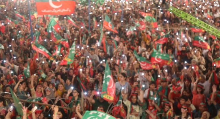 पाकिस्तान की नई नौटंकी, हिन्दुस्तान से शांति के दिखावे के लिए किया हिन्दी में ट्‍वीट - Imran Khan party Tehreek i Insaf tweet in hindi