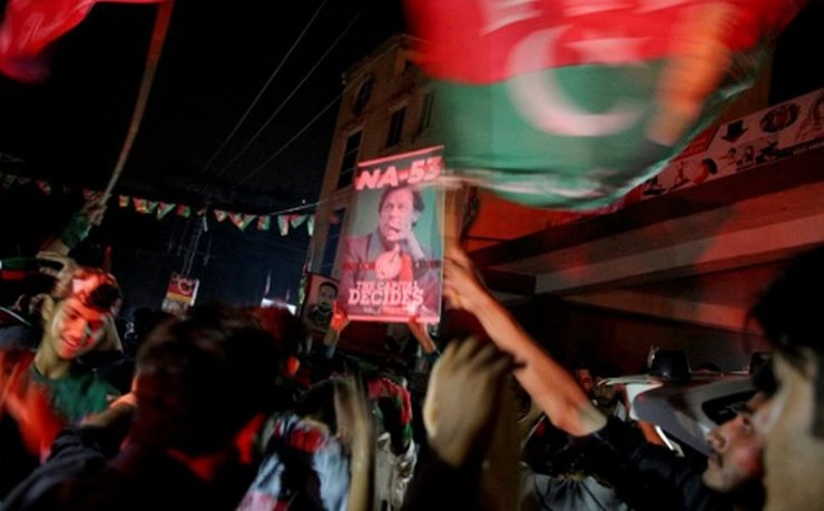 पाकिस्तान के आम चुनाव में कई दिग्गजों को मिली हार