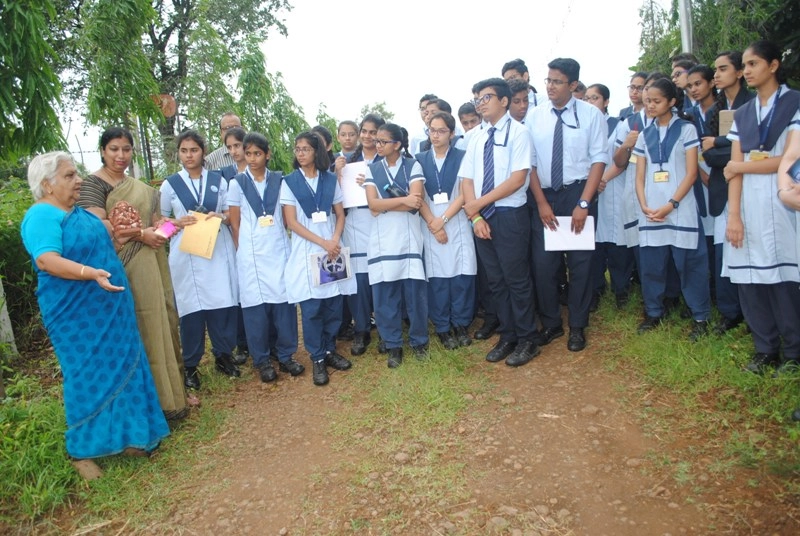 जनक दीदी की इको फ्रेंडली लाइफ स्टाइल देखकर चकित रह गए बच्चे - Lifestyle of Dr Janak Palta McGilligan amazed school students