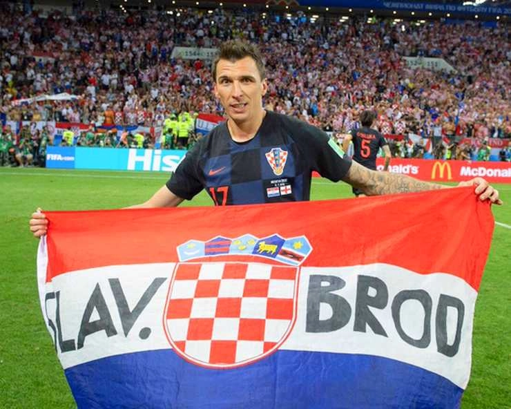 क्रोएशिया के स्टार फुटबॉलर मारियो मांडजुकिक ने लिया अंतरराष्ट्रीय फुटबॉल से संन्यास