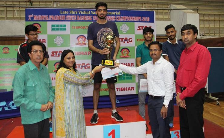 राज्य रैंकिंग टेबल टेनिस में हर्ष, शाश्वती, रोशन जोशी, खुशी जैन को  स्वर्णिम सफलता - Madhya pradesh Table Tennis Association