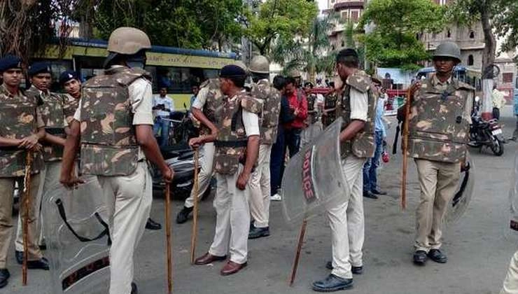 मध्यप्रदेश में पुलिसकर्मियों को जल्द मिलेगा वीकली ऑफ, सीएम कमलनाथ ने दिए निर्देश - CM Kamalnath Madhya pradesh police weakly off