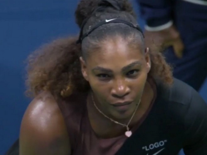 नाओमी ओसाका से यूएस फाइनल में हार के बाद गुस्से से तमतमाईं सेरेना विलियम्स, अंपायर को कहा चोर - Serena Williams Naomi Osaka US Open Final