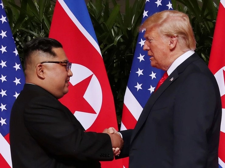 किम जोंग उन और डोनाल्ड ट्रंप में प्यार, लिखते हैं एक दूसरे को पत्र - Letter to Donald Trump and Kim Jong