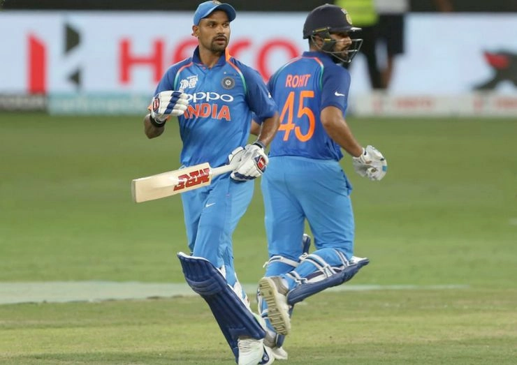 'गब्बर' और 'हिटमैन' ने पाकिस्तान को 9 विकेट से धो डाला - India beat Pakitsatn by 9 wickets in Asia Cup