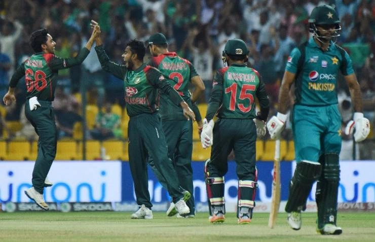 T20 World Cup: पाकिस्तान, बांग्लादेश को वॉर्म अप मैचों में मिली करारी हार