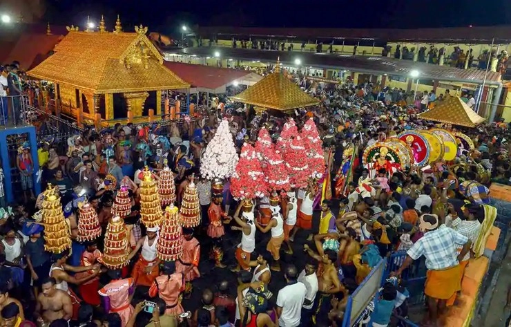 श्रीलंकन महिलेने शबरीमला मंदिरात प्रवेश करुन भगवान अयप्पांचे दर्शन