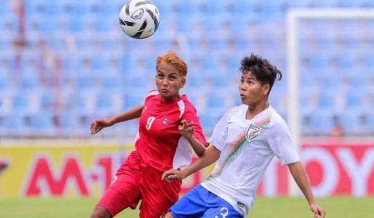 भारतीय महिला फुटबॉल टीम नेपाल से 0-2 से हारी