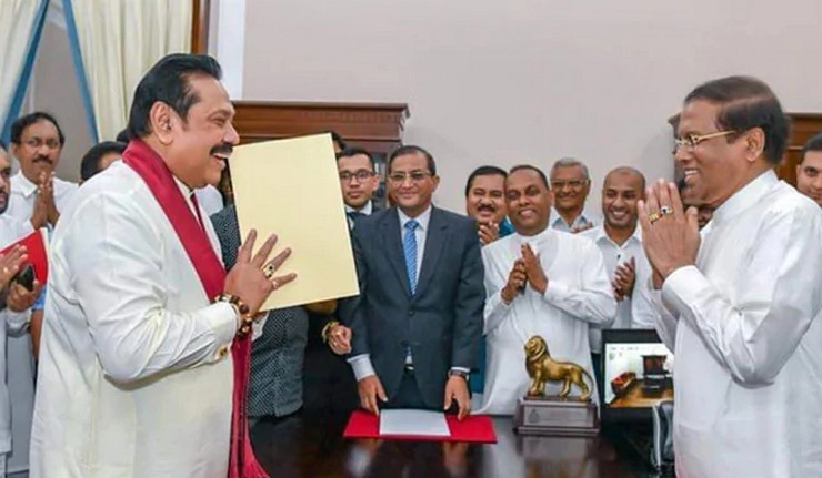 श्रीलंका : महिंदा राजपक्षे की वापसी से क्यों चिंतित है भारत - Mahinda Rajapaksa
