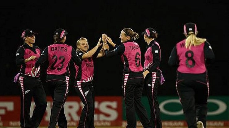महिला ट्वंटी-20 विश्वकप में न्यूजीलैंड ने पाकिस्तान पर सांत्वना जीत दर्ज की - Womens T20 World Cup, Group B Match