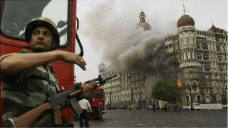 26/11 मुंबई हल्ला : दहशतवादी कसाब हून फक्त 10‍ फिट दूर होता तो व्यक्ती, सांगितली ती भयावह रात्रीची कथा...