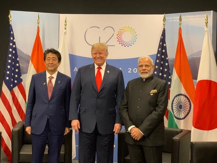 जी-20 : ट्रंप-आबे से मोदी ने की त्रिपक्षीय वार्ता, प्रधानमंत्री ने कहा- जेएआई का मतलब जीत - G20 summit pm modi talks with trump putin and theresa may