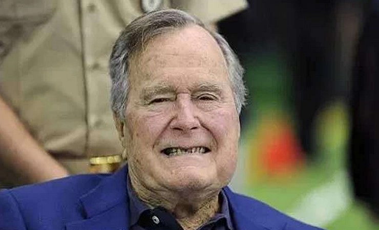 अमेरिका के पूर्व राष्ट्रपति जॉर्ज बुश का 94 साल की उम्र में निधन - America former us president George Herbert Walker Bush dies at 94