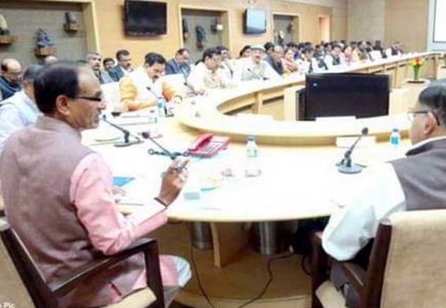 आचार संहिता के बीच शिवराज कैबिनेट की बैठक आज, कांग्रेस ने बताया फेयरवेल पार्टी - Shivraj Cabinet