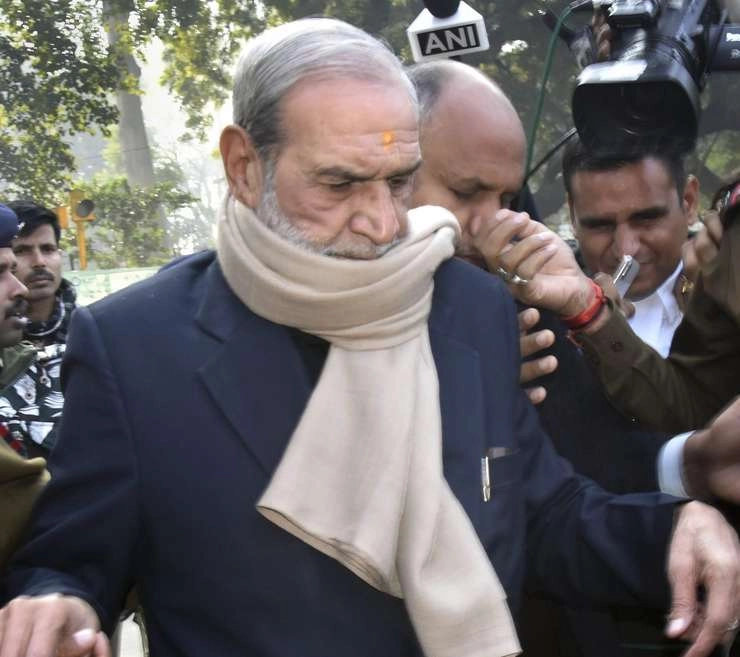 दिल्ली हाईकोर्ट ने सज्जन कुमार की याचिका खारिज की - delhi high court rejects Sajjan Kumar plea